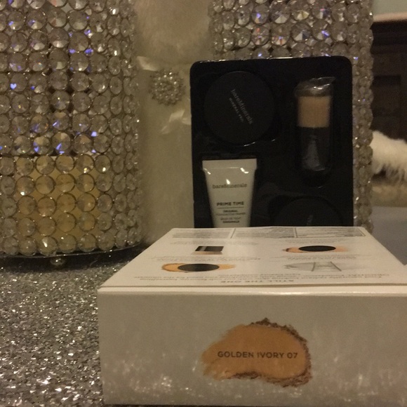 BareMinerals 4-Piece GET STARTED KIT: Original - Picture 6 of 7